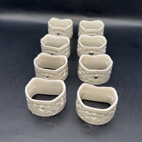 Set of 8 Skye McGhie Porcelain Napkin Rings Cream Lace Pattern Off White Holders - Picture 5 of 7